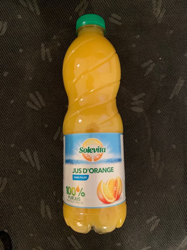 オレンジジュース。1 L